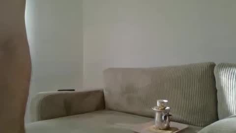 samshiro4k online show from 11/04/25, 09:19