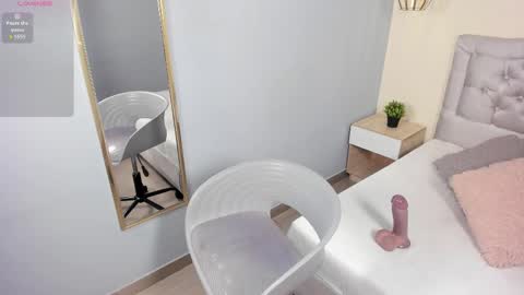 Escarlet online show from 02/20/26, 11:43