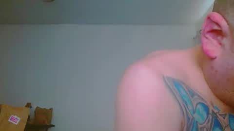 Snapshot of escodamus12 chatting on 01/07/25, 03:12 escodamus12 online show from 01/07/25, 03:12