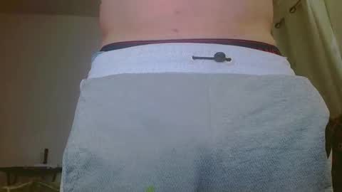 Snapshot of escodamus12 chatting on 01/21/25, 01:22 escodamus12 online show from 01/21/25, 01:22