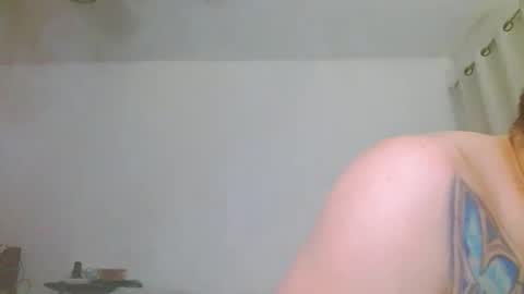 Snapshot of escodamus12 chatting on 01/30/25, 01:55 escodamus12 online show from 01/30/25, 01:55