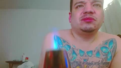 Snapshot of escodamus12 chatting on 02/16/25, 09:27 escodamus12 online show from 02/16/25, 09:27