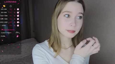 Snapshot of esdeevicky chatting on 01/15/26, 02:21 esdeevicky online show from 01/15/26, 02:21