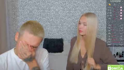 Snapshot of eshcka chatting on 10/08/25, 01:20 Megan and Brad online show from 10/08/25, 01:20