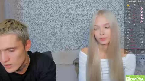 Megan and Brad online show from 11/05/25, 02:17