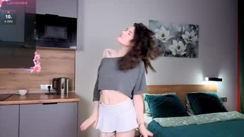 EshleGreen online show from 11/21/25, 02:16