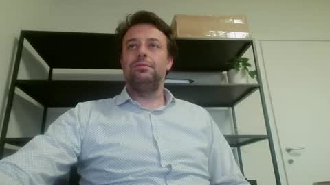 esibizionista 91 online show from 04/14/26, 02:23