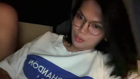 Chelliane online show from 11/11/25, 04:12