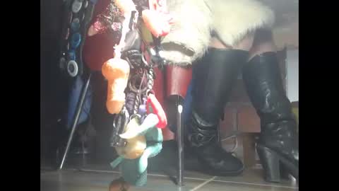 Snapshot of eskelaswd chatting on 11/14/25, 04:55 Eskela911 online show from 11/14/25, 04:55