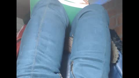 Snapshot of eskelaswd chatting on 11/28/25, 09:50 Eskela911 online show from 11/28/25, 09:50