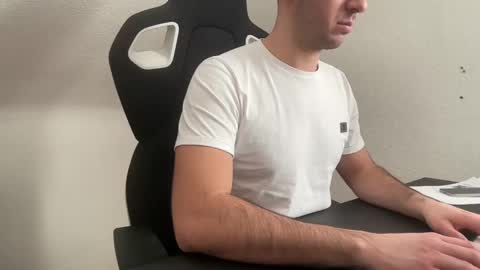 eskp online show from 03/04/25, 11:08