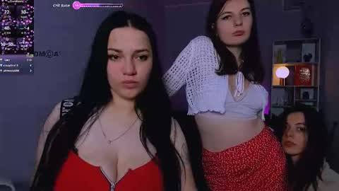 Snapshot of esma_shine chatting on 09/30/25, 05:51 esma_shine online show from 09/30/25, 05:51