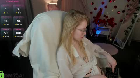 Esme Runn online show from 04/24/26, 03:20