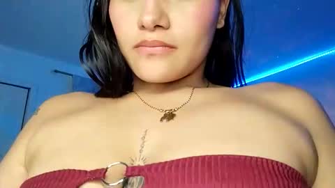 esmeralda19120372 online show from 04/21/26, 04:08