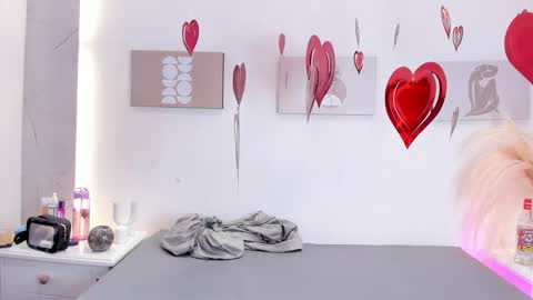 esmeralda online show from 02/15/26, 07:51