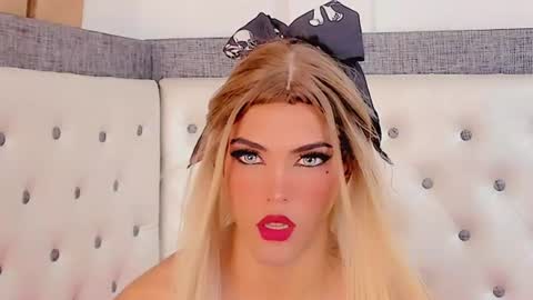 esmeraldasexycutee online show from 07/07/26, 06:45