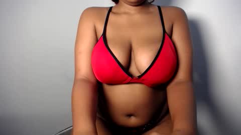 Esme online show from 05/16/26, 12:26