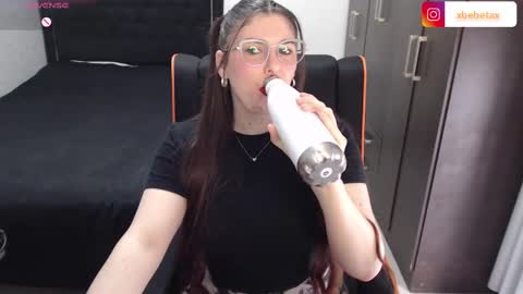 Xbebetax online show from 11/01/25, 08:55