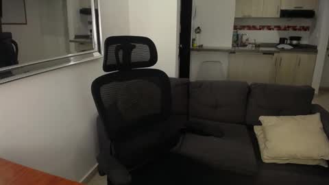 Juliana online show from 02/13/26, 11:56