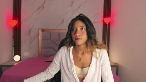 esperanzamora online show from 04/14/26, 12:11