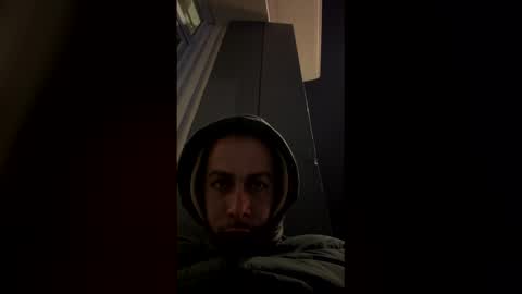 Snapshot of essde123 chatting on 12/14/25, 06:23 essde123 online show from 12/14/25, 06:23