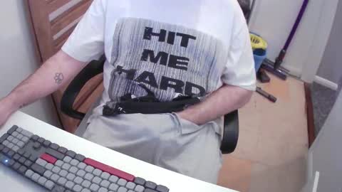 Snapshot of essex_wild chatting on 02/12/26, 09:21 Morph online show from 02/12/26, 09:21