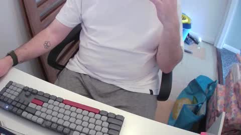 Snapshot of essex_wild chatting on 03/15/26, 11:49 Morph online show from 03/15/26, 11:49