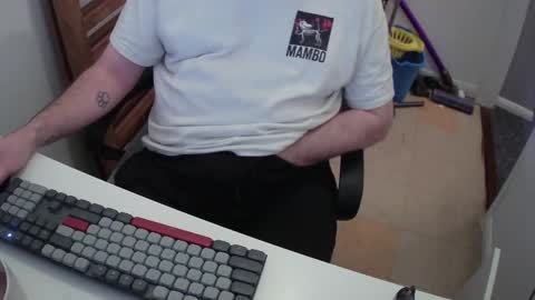 Snapshot of essex_wild chatting on 03/21/26, 09:29 Morph online show from 03/21/26, 09:29