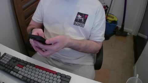 Snapshot of essex_wild chatting on 04/07/26, 08:20 Morph online show from 04/07/26, 08:20