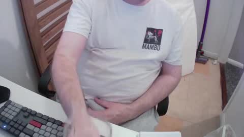 Snapshot of essex_wild chatting on 05/04/26, 07:43 Morph online show from 05/04/26, 07:43