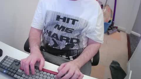 Snapshot of essex_wild chatting on 05/13/26, 08:16 Morph online show from 05/13/26, 08:16