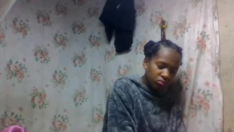 estancelee online show from 07/30/26, 06:45