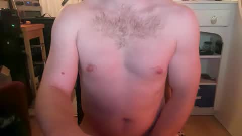 Snapshot of esteban10121 chatting on 03/04/26, 09:04 esteban10121 online show from 03/04/26, 09:04