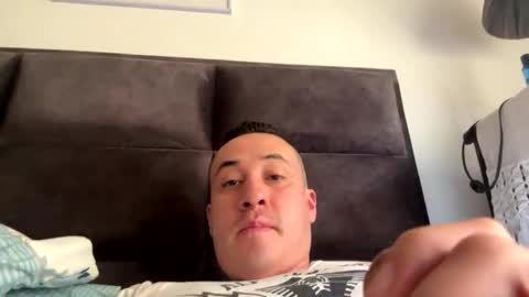 Snapshot of esteban121222 chatting on 01/11/26, 01:16 esteban121222 online show from 01/11/26, 01:16