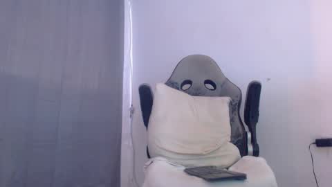 Snapshot of esteban7984068 chatting on 12/25/24, 06:19 esteban online show from 12/25/24, 06:19