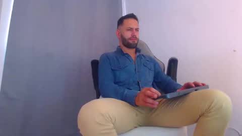 Snapshot of esteban7984068 chatting on 01/10/25, 07:32 esteban online show from 01/10/25, 07:32