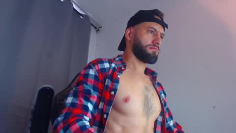 Snapshot of esteban7984068 chatting on 02/09/25, 05:11 esteban online show from 02/09/25, 05:11