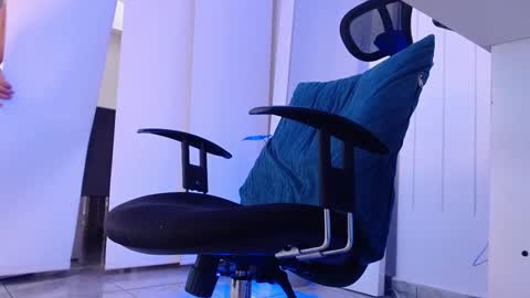 ESTEBAN online show from 03/08/25, 06:47