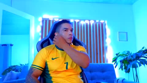 ESTEBAN online show from 05/27/26, 09:06