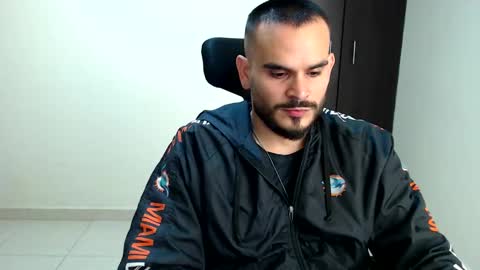 Esteban Fernandez online show from 11/14/25, 08:51