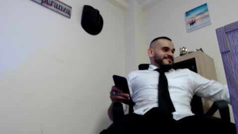 Esteban Fernandez online show from 03/02/26, 06:14