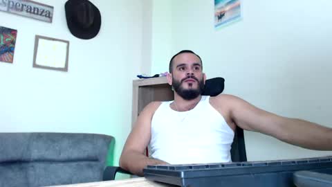 Esteban Fernandez online show from 05/09/26, 03:12