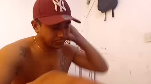 wailer1996 online show from 10/18/25, 06:19