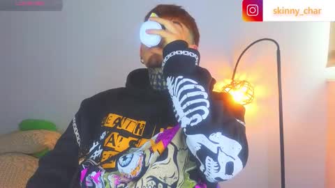 Esteban independent model online show from 12/16/25, 01:27