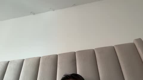 Snapshot of estefano1421 chatting on 02/20/26, 01:33 estefano1421 online show from 02/20/26, 01:33