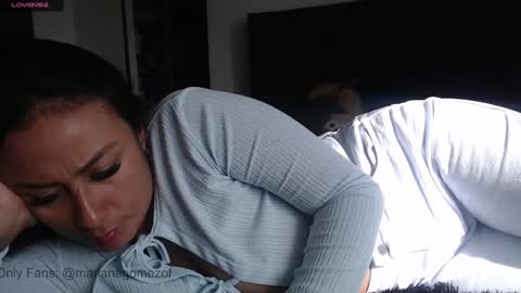 Snapshot of estefi1073162 chatting on 02/03/25, 08:35 valeria online show from 02/03/25, 08:35