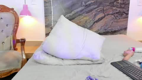 Stefy online show from 03/02/25, 09:42