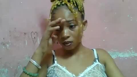 estelah20 online show from 01/07/26, 05:21