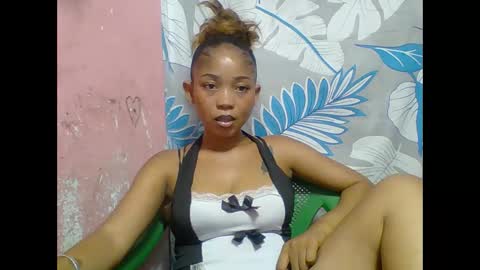 estelah20 online show from 01/17/26, 07:57