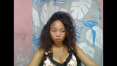 estelah20 online show from 02/07/26, 08:29